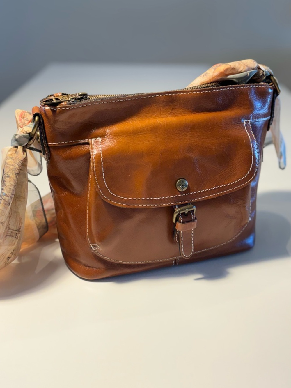 Classic Patricia Nash heritage brown leather bag